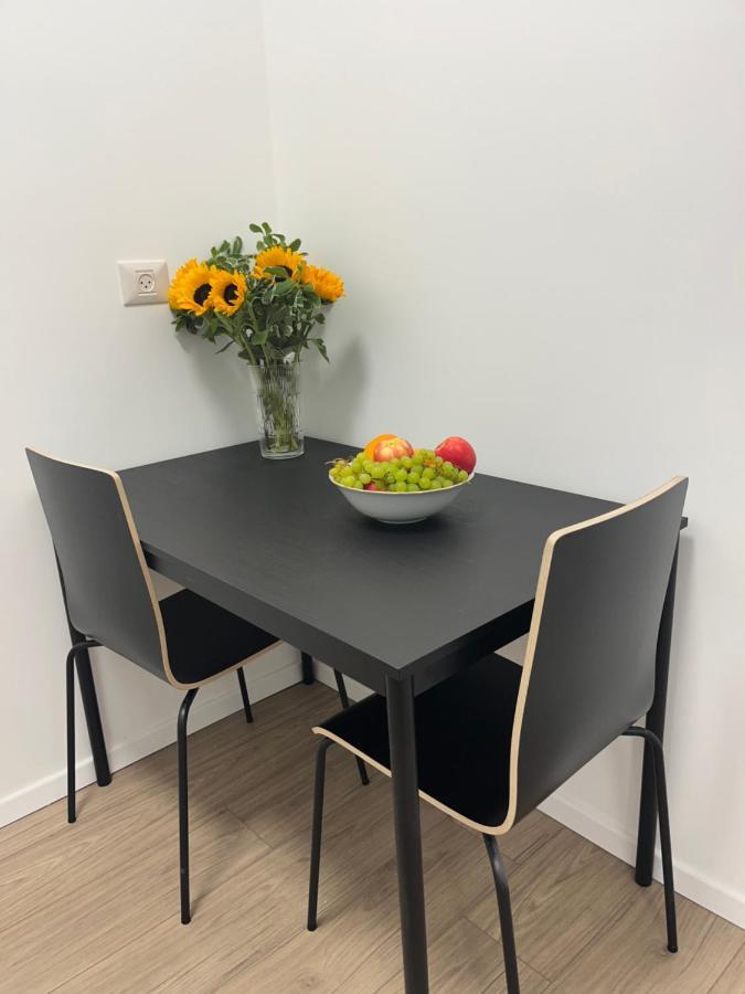 Adele Apartments Нетания Екстериор снимка