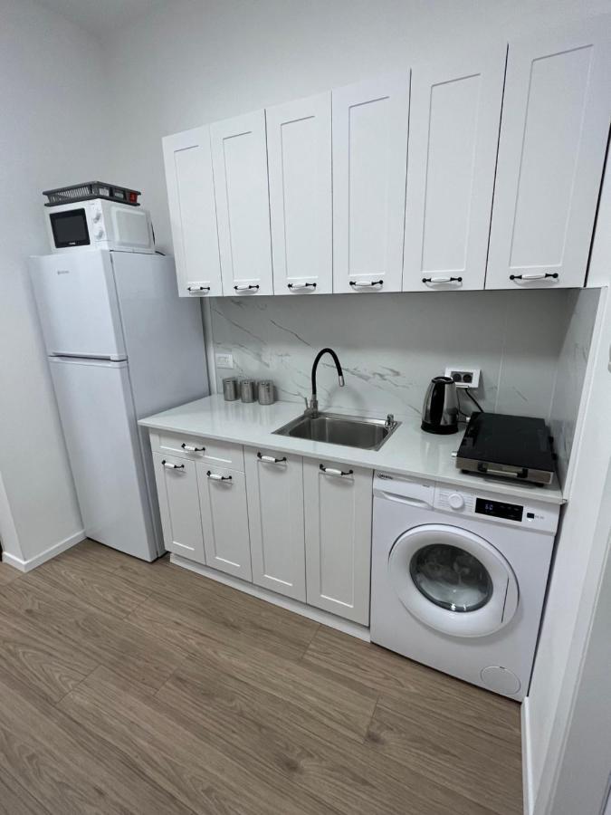 Adele Apartments Нетания Екстериор снимка